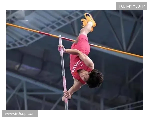 李晨洋五米八六破纪录再创佳绩